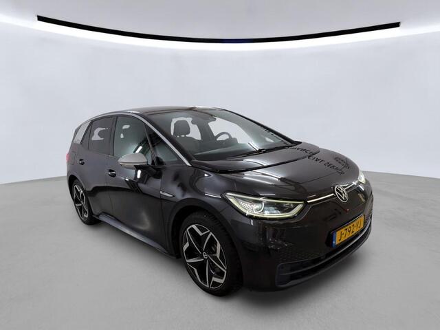 Volkswagen ID.3 First Plus 58 kWh | Trekhaak | Navi | Camera | LED