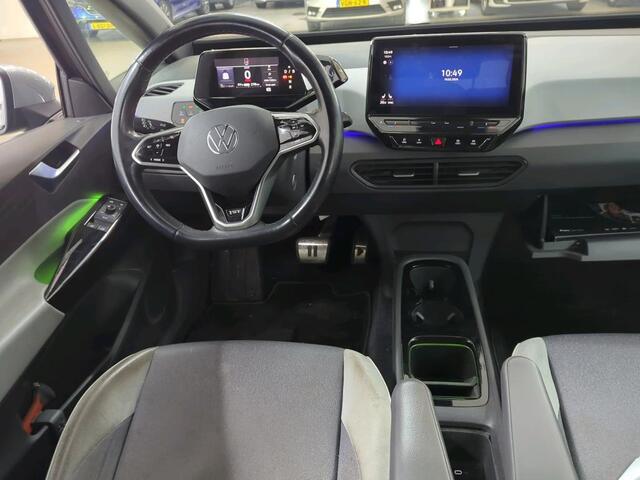 Volkswagen ID.3 First Plus 58 kWh | Trekhaak | Navi | Camera | LED