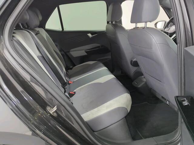 Volkswagen ID.3 First Plus 58 kWh | Trekhaak | Navi | Camera | LED