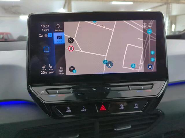 Volkswagen ID.3 First Plus 58 kWh | Trekhaak | Navi | Camera | LED