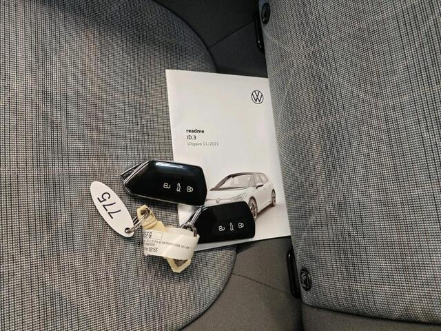 Volkswagen ID.3 Pro 58 kWh Airco ECC Navi Carplay Stoel/Stuurwielverwarming 18" LM Velgen PDC VA