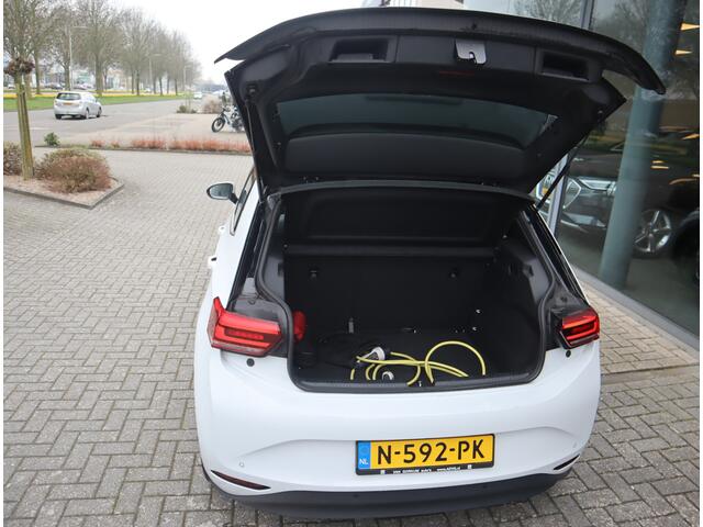 Volkswagen ID.3 Pro 58 kWh Stoel/Stuurverw / Navi / Climate / Apple carplay Btw auto