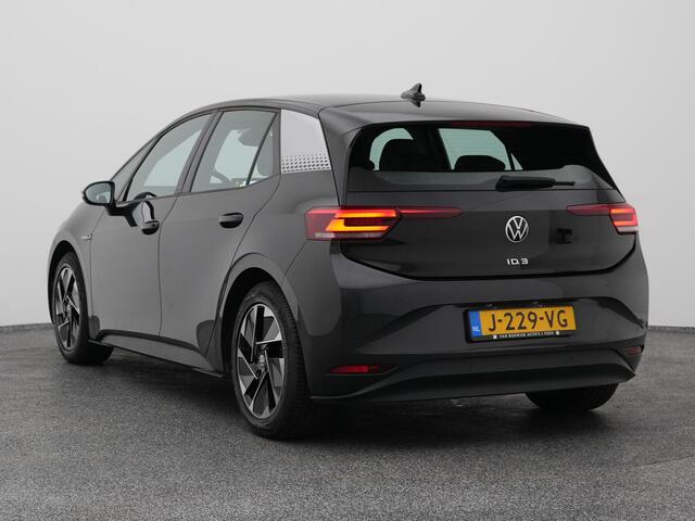 Volkswagen ID.3 First 58 kWh | ADAPTIVE | STOEL- EN STUURVERW.
