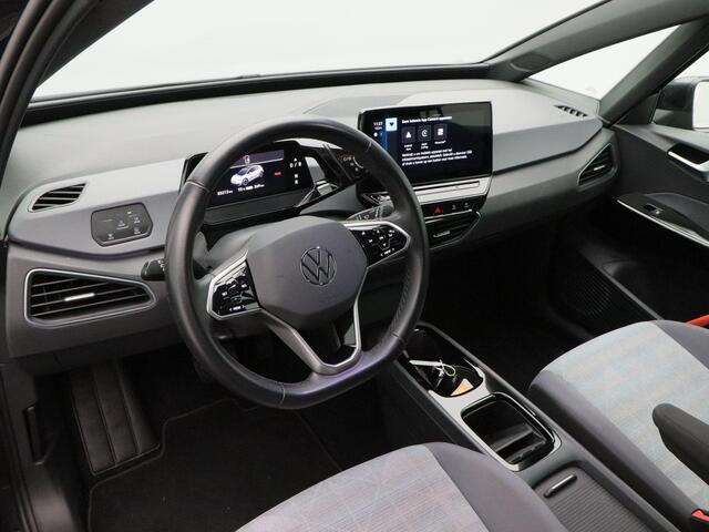 Volkswagen ID.3 Pro 58 kWh 204 Pk | Stoelverwarming | Adaptive Cruise | CarPlay | Navigatie | Parkeer sensoren | Climatronic | 18 Inch | 83.212 Km !!