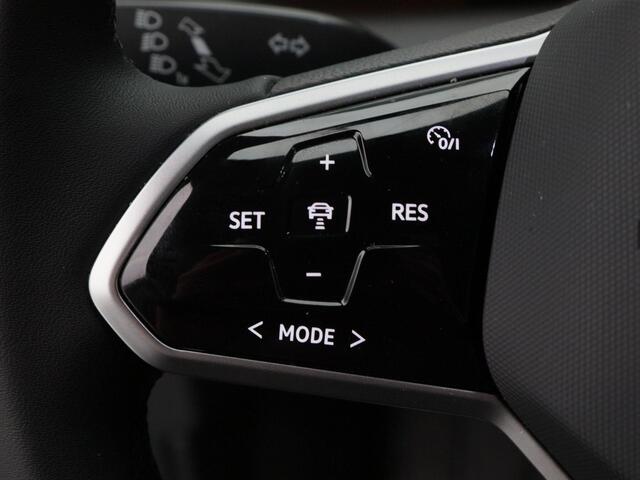 Volkswagen ID.3 Pro 58 kWh 204 Pk | Adaptive Cruise | Stoelverwarming | Camera | Navigatie | Climatronic | CarPlay | 19 Inch | 31.083 Km !!