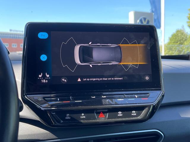 Volkswagen ID.3 Life 204PK 58 kWh / Parkeersensoren V+A / Stoelverwarming / Keyless / App Connect / VW