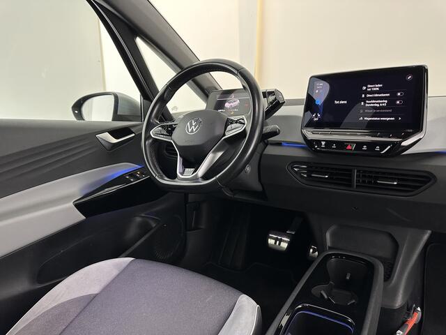 Volkswagen ID.3 First Plus 58 kWh [ 3-Fase ] (INCL.BTW) Aut. *FULL-LED | HEATED-COMFORTSEATS | CAMERA | DIGI-COCKPIT | NAVI-FULLMAP | KEYLESS | PRIVACY-GLASS | AMBIENT-LIGHT | ECC | PDC | CRUISE | 19''ALU*