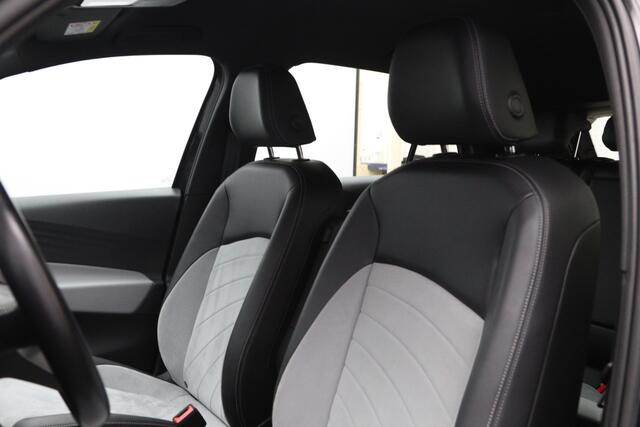 Volkswagen ID.3 Pro S 77 kWh 204 PK, Winterpakket, Leder-Alcantara, Adap. Cruise Control