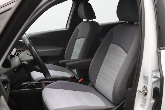 Volkswagen ID.3 Pro 146 PK 58 kWh, Stuur- & Stoelverwarming, Adap. Cruise Control, LED, Carplay, Navigatie
