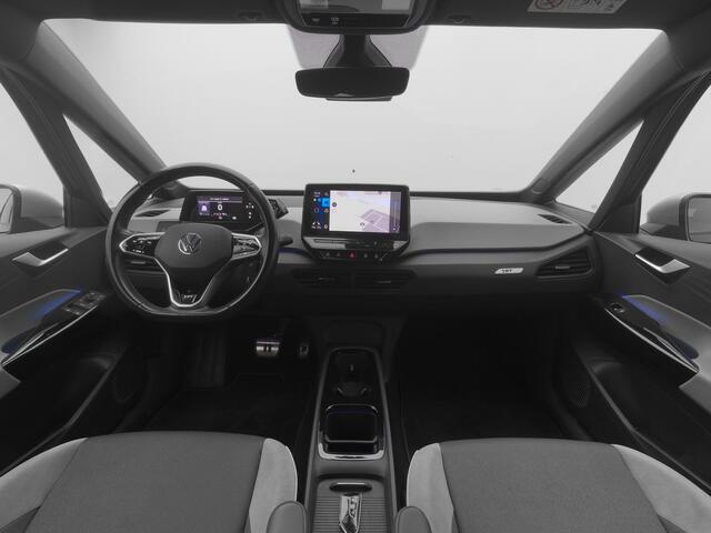 Volkswagen ID.3 First Plus 58 kWh | CAMERA | ADAPTIVE | STOEL- EN STUURVERW.
