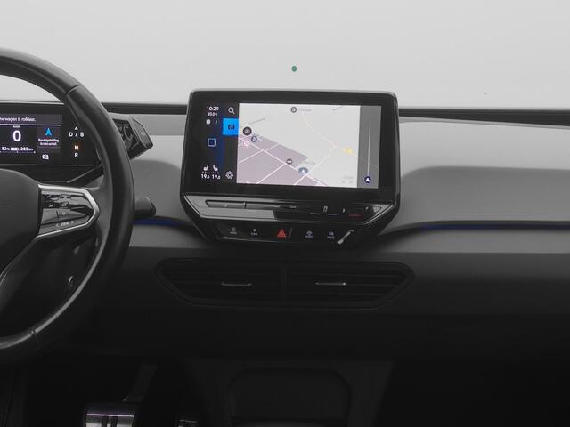 Volkswagen ID.3 First Plus 58 kWh | CAMERA | ADAPTIVE | STOEL- EN STUURVERW.
