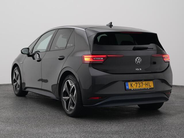Volkswagen ID.3 First Plus 58 kWh | CAMERA | ADAPTIVE | STOEL- EN STUURVERW.