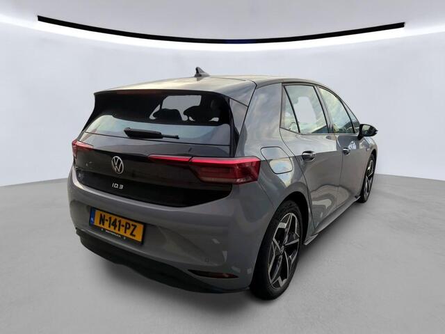 Volkswagen ID.3 Pro S 77 kWh Long Range 204PK | Navigatie | Stoelverwarming | 19" LM velgen |