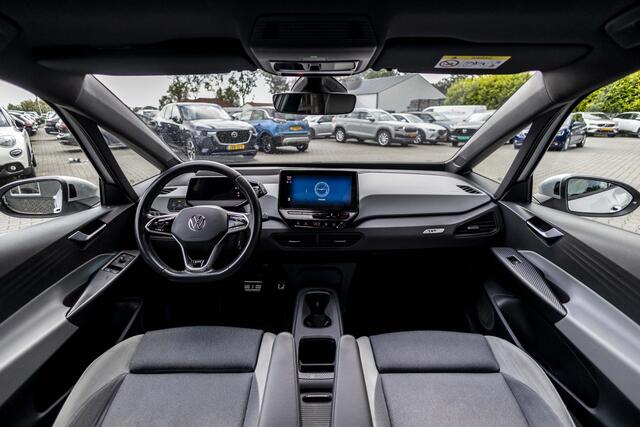 Volkswagen ID.3 First Plus 58 kWh | Camera | ACC | Massage