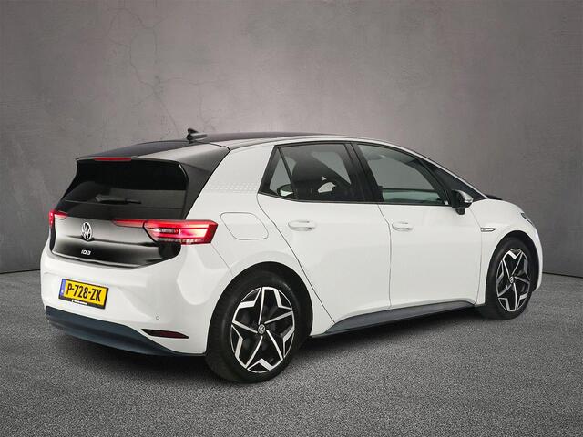 Volkswagen ID.3 1st Plus 204pk Automaat Adaptive cruise control, Achteruitrijcamera, LED matrix koplampen, App connect, Parkeersensoren, Stoelverwarming