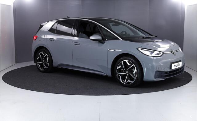 Volkswagen ID.3 First Plus 58 kWh 204PK | Navigatie | Parkeersensoren | Matrix LED koplampen | Stoelverwarming