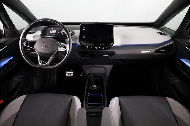 Volkswagen ID.3 First Plus 58 kWh 204PK | Navigatie | Parkeersensoren | Matrix LED koplampen | Stoelverwarming