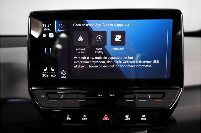 Volkswagen ID.3 First Plus 58 kWh 204PK | Navigatie | Parkeersensoren | Matrix LED koplampen | Stoelverwarming