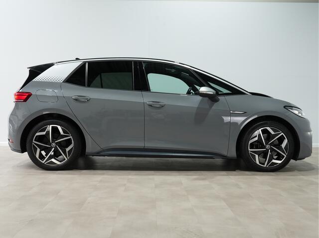 Volkswagen ID.3 First Plus 58 kWh | IQ.Light | Camera | Navigatie | Stoel/Stuurverw. 186