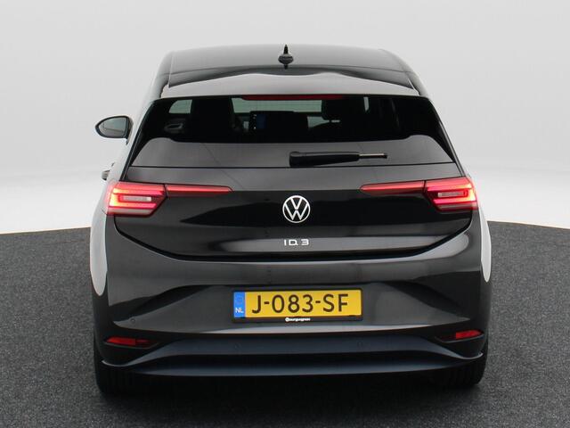 Volkswagen ID.3 First Plus 58 kWh 204 Pk | Stoel/Stuurverwarming | Camera | Climatronic | IQ Light | Carplay | Adaptive cruise | 19 Inch | 8.2647 km !!