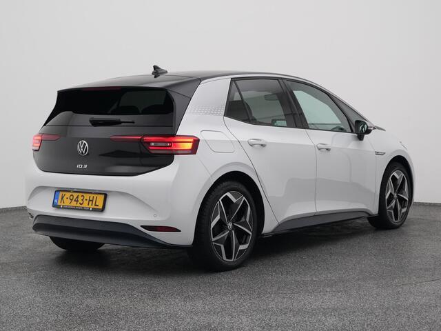 Volkswagen ID.3 First Plus 58 kWh | CAMERA | ADAPTIVE | STOEL- EN STUURVERW.