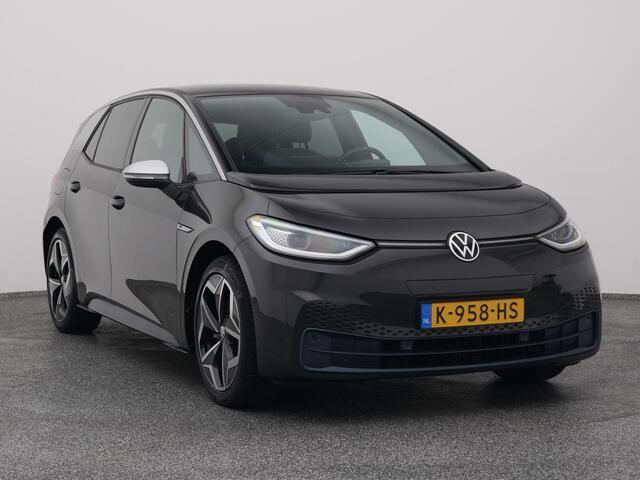 Volkswagen ID.3 First Plus 58 kWh | CAMERA | ADAPTIVE | STOEL- EN STUURVERW. | TREKHAAK