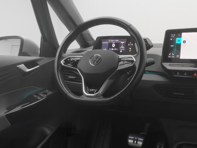 Volkswagen ID.3 First 58 kWh | ADAPTIVE | STOEL- EN STUURVERW.