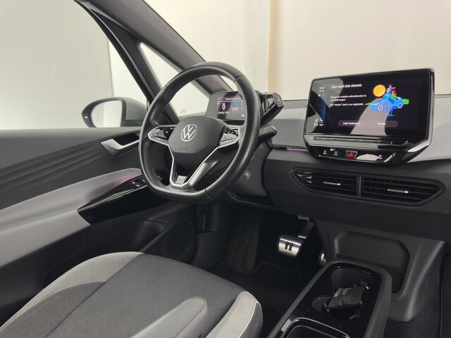 Volkswagen ID.3 First Plus 58 kWh [ 3-Fase-11kW] {SoH-88%} (INCL-BTW) Aut. *FULL-LED | HEATED-COMFORTSEATS | CAMERA | DIGI-COCKPIT | NAVI-FULLMAP | KEYLESS | PRIVACY-GLASS | AMBIENT-LIGHT | ECC | PDC | CRUISE | 19''ALU*
