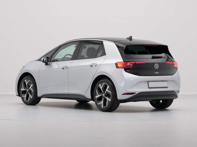 Volkswagen ID.3 Pro Business 59 kWh | LED | 19" velgen | Camera | Keyles | Design Pakket |