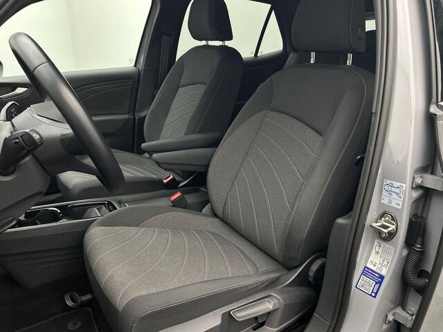 Volkswagen ID.3 Pro Business 204pk Automaat Adaptive cruise control, Navigatie, Achteruitrijcamera, LED matrix koplampen, Stoelverwarming, Parkeersensoren, App connect