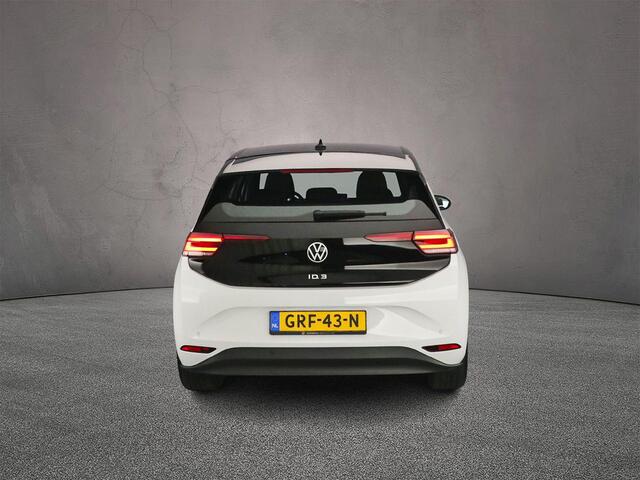 Volkswagen ID.3 Pure Oranje Edition 170pk Automaat Adaptive cruise control, Achteruitrijcamera, Navigatie, LED koplampen, Stuurwiel verwarmd, Parkeersensoren, App connect