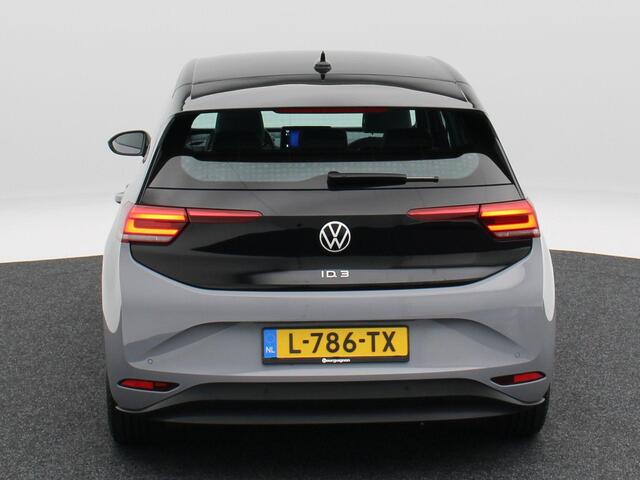 Volkswagen ID.3 Life 58 kWh 204 pk | Stoel/Stuurverwarming | Adaptive Cruise | Climatronic | CarPlay | 18 Inch | 51.572 Km !!