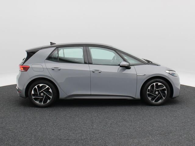 Volkswagen ID.3 Life 58 kWh 204 pk | Stoel/Stuurverwarming | Adaptive Cruise | Climatronic | CarPlay | 18 Inch | 51.572 Km !!