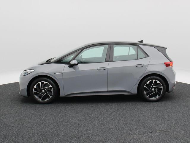Volkswagen ID.3 Life 58 kWh 204 pk | Stoel/Stuurverwarming | Adaptive Cruise | Climatronic | CarPlay | 18 Inch | 51.572 Km !!