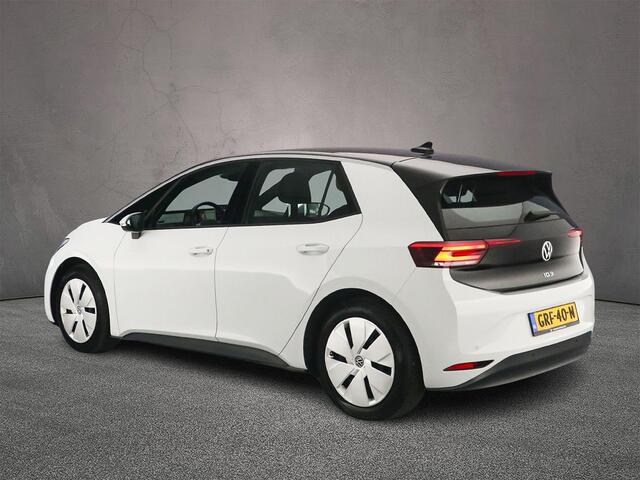 Volkswagen ID.3 Pure Oranje Edition 170pk Automaat Adaptive cruise control, Parkeersensoren, Navigatie, App connect, LED koplampen, Stoelverwarming