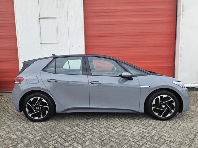 Volkswagen ID.3 Life 58 kWh | Carplay | PDC