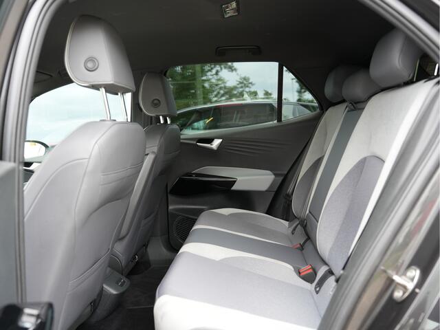 Volkswagen ID.3 First Plus 58 kWh SOH 92% Camera | DAB | Appl/Android Auto
