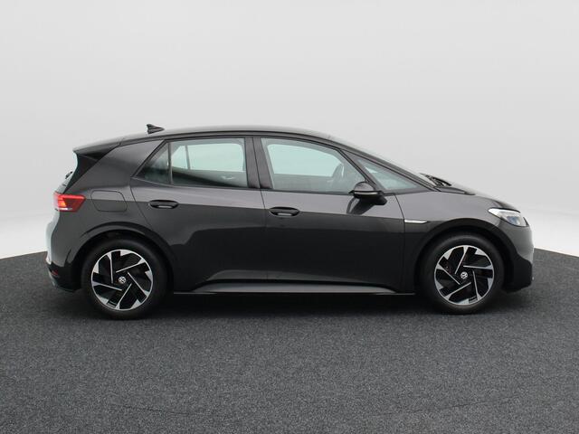 Volkswagen ID.3 Pro 58 kWh | Stoel/Stuurverwarming | Parkeersensoren | Adaptive Cruise | Climatronic | CarPlay | 18 Inch | 37.201 Km !!