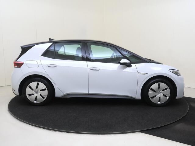 Volkswagen ID.3 Pro 58 kWh | SoH 88% | Warmtepomp | Keyless | Adaptieve Cruise control | Stoel- en stuurwielverwarming | Navigatie | CarPlay | Parkeersensoren |
