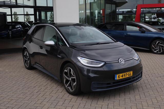 Volkswagen ID.3 First Plus 58 kWh 204PK / 150kW, NL auto, 1e eigenaar nieuw door ons geleverd en onderhouden, LED Matrix (IQ.Lights), keyless start & entry, achteruitrijcamera (rear view), parkeersensoren voor en achter (pdc), stoel- en stuurwiel verwarming, adaptieve cr