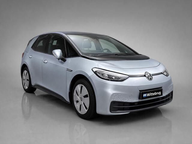 Volkswagen ID.3 Life 58 kWh / Navigatie / App connect / Parkeersensoren V+A / Stoel+stuur verwarming /