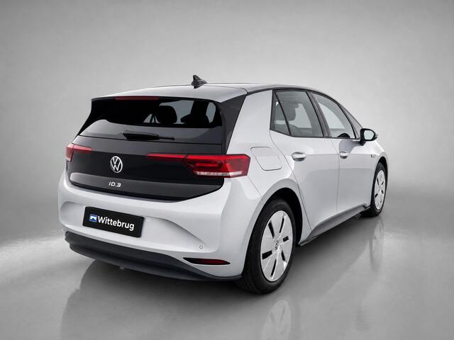 Volkswagen ID.3 Life 58 kWh / Navigatie / App connect / Parkeersensoren V+A / Stoel+stuur verwarming /