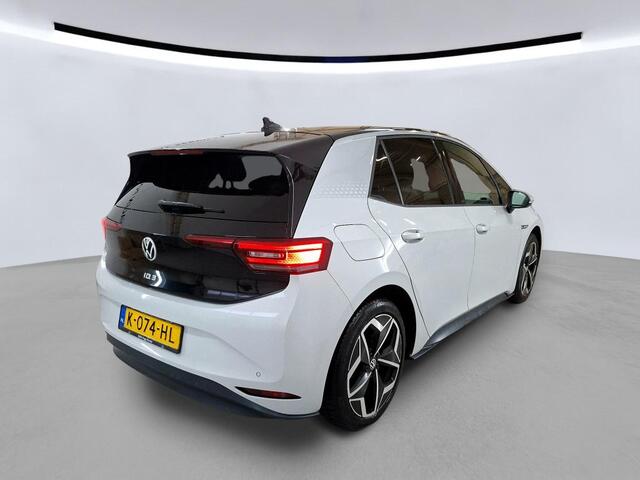 Volkswagen ID.3 First Plus 58 kWh 204pk Navigatie Camera