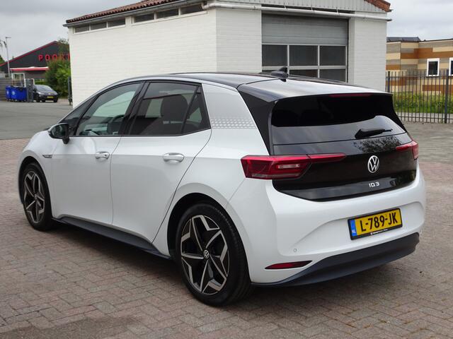 Volkswagen ID.3 First Plus 58 kWh Automatische airco, navigatie, achteruitrijcamera, licht metalen velgen, enz.