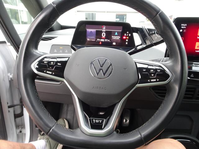 Volkswagen ID.3 First Plus 58 kWh Automatische airco, navigatie, achteruitrijcamera, licht metalen velgen, enz.