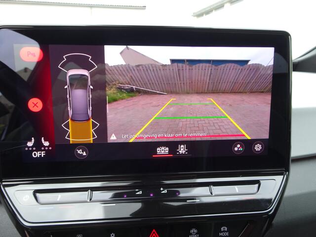 Volkswagen ID.3 First Plus 58 kWh Automatische airco, navigatie, achteruitrijcamera, licht metalen velgen, enz.
