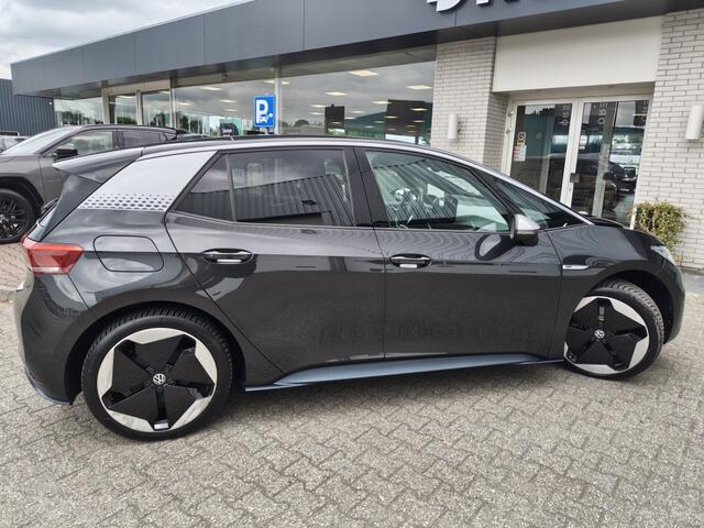 Volkswagen ID.3 First Plus 58 kWh | SOH 87,1 % | Pano | Stoelverwarming | El. Verstelbare stoelen