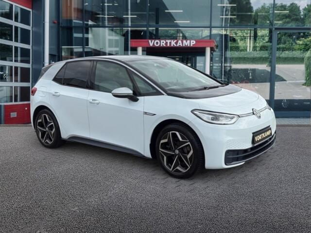 Volkswagen ID.3 PRO PERFORMANCE 1ST PDC/ACC/STOEL+STUURVERW/NAVI/CARPLAY