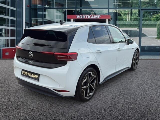 Volkswagen ID.3 PRO PERFORMANCE 1ST PDC/ACC/STOEL+STUURVERW/NAVI/CARPLAY