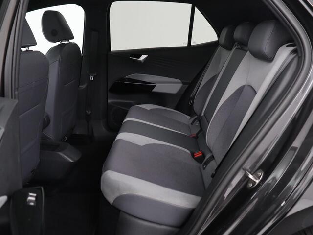 Volkswagen ID.3 Pro 58 kWh | SOH 94.5% | Panoramadak | Stuur/stoel verwarming | Adaptive cruise | 360 camera | Carplay | Massage stoelen | Climate control | Sfeerverlichting | Warmtepomp